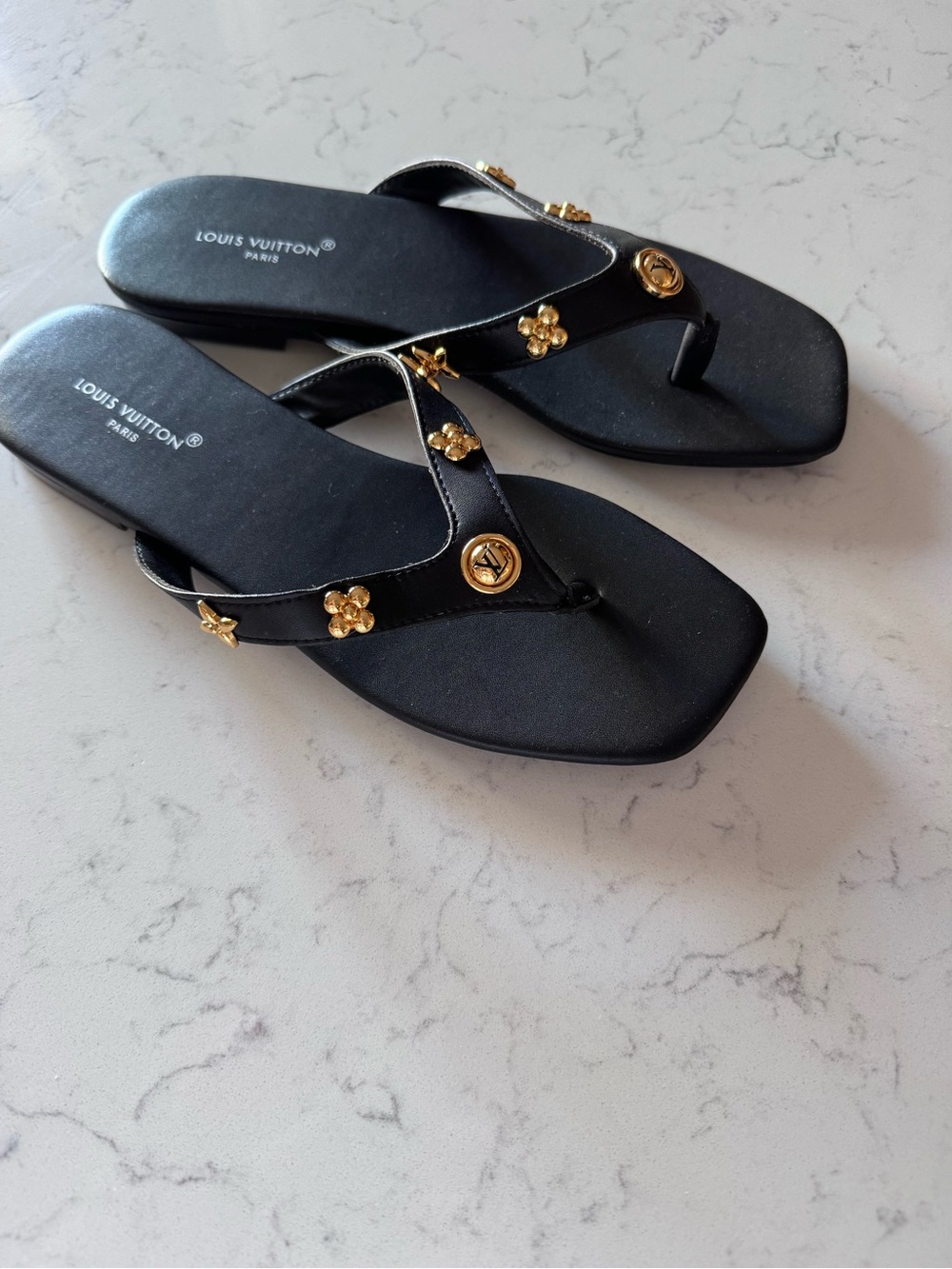 Louis Vuitton Black Leather Logo Flower Toe-Post Sandals size 7.5